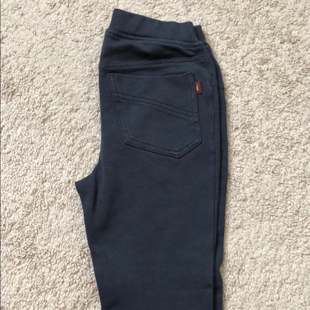 Tea Collection Leggings w/side ankle zippers - Picture 4 of 4